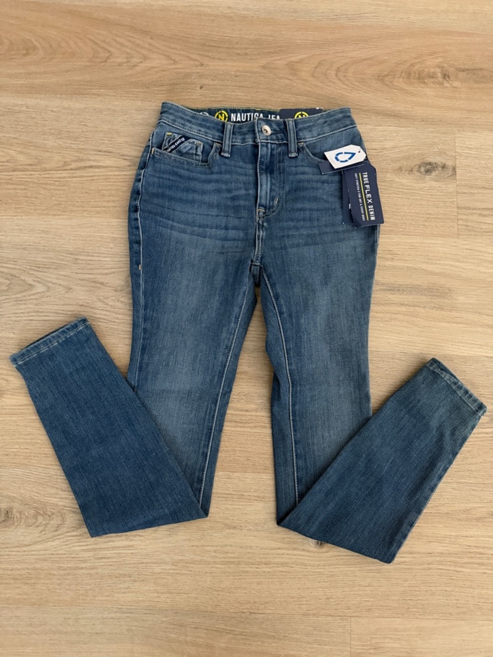 Nautica Women’s High Rise Curvy Fit Blue Skinny Stretch Jeans Size 24